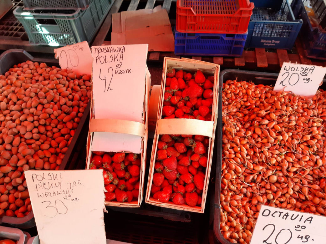 Ceny truskawek na targu w Rzeszowie