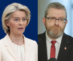 Braun żywi się błędami Ursuli von der Leyen
