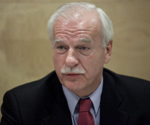Andrzej Olechowski