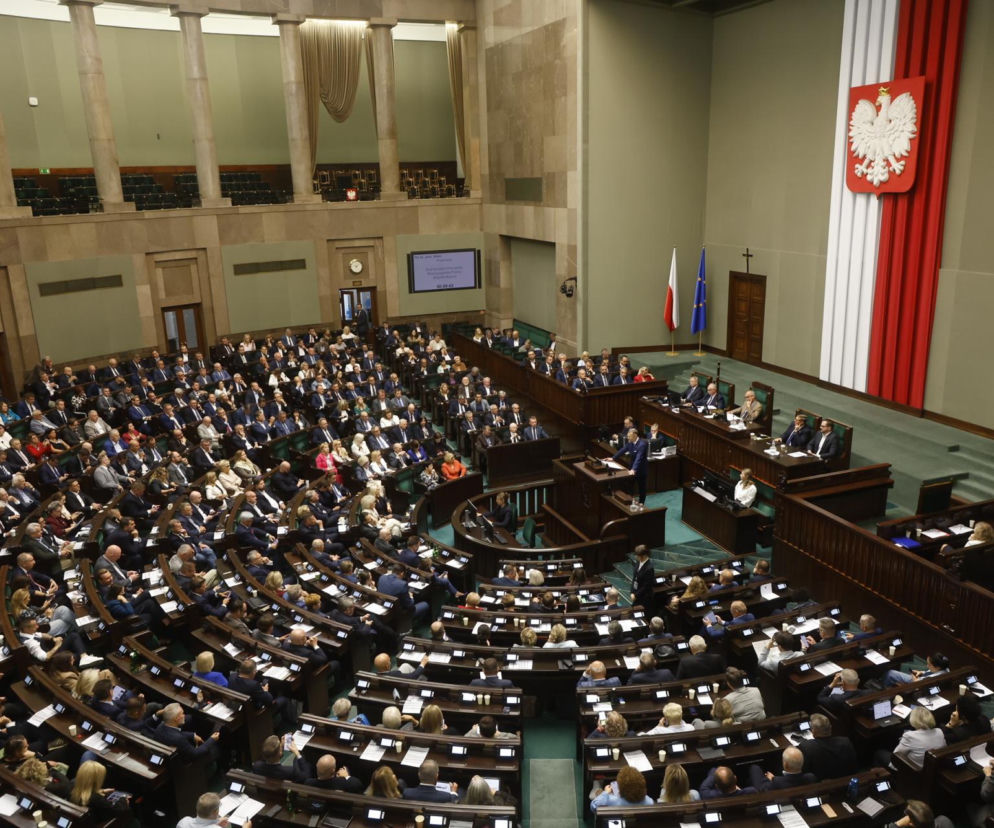 Wyższe emerytury dla 21 tys. osób! Sejm przyjął nowe przepisy