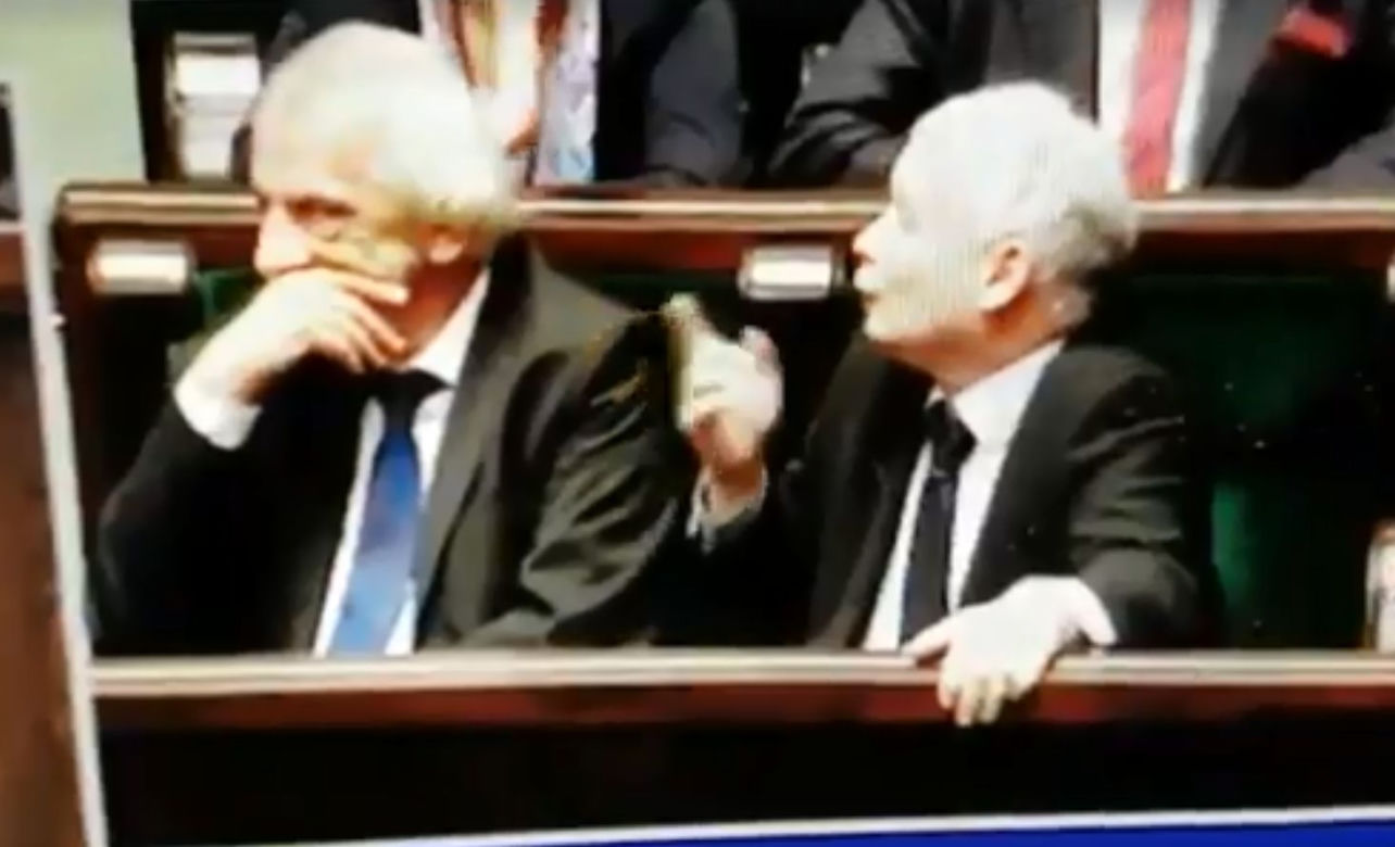 TAK prezes Kaczyński PRZESYŁAŁ buziaki posłance Pawłowicz [ZOBACZ WIDEO]
