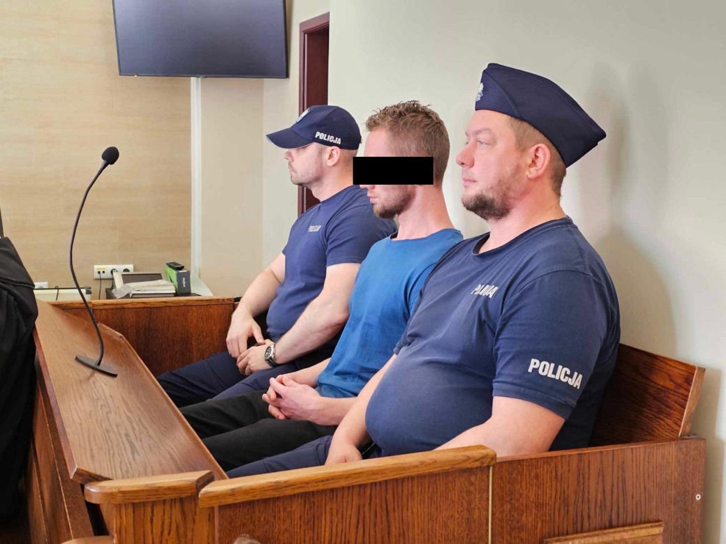 Ernest wsiadł za kierownicę BMW po pijaku, zginęli jego koledzy [GALERIA]