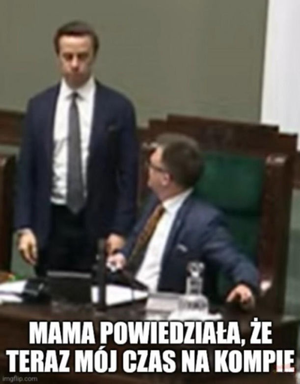 Cała Polska śledzi obrady Sejmu. Te memy rozbawią cię do łez!