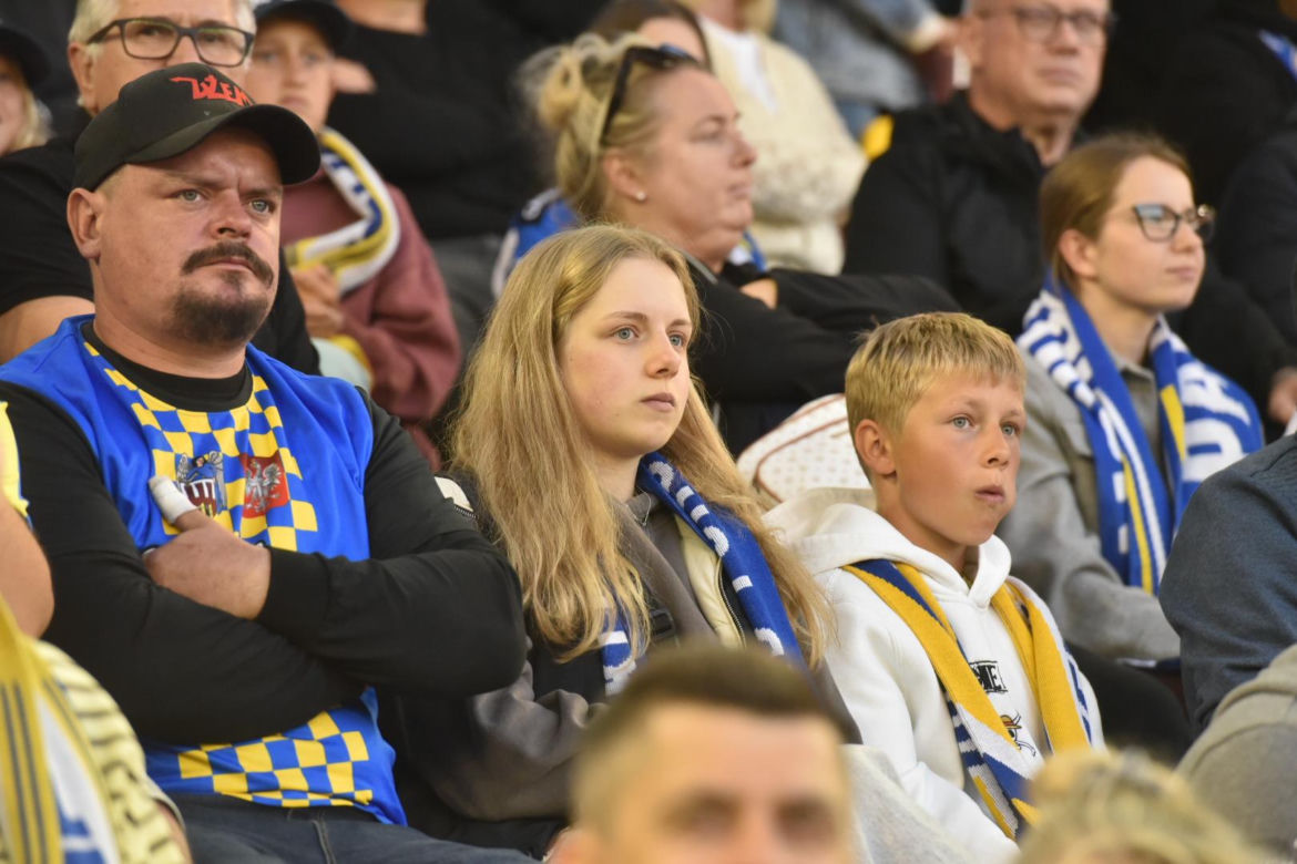 PRES Grupa Deweloperska Toruń - Betard Sparta Wrocław. Zdjęcia kibiców i zawodników z półfinału PGE Ekstraligi na Motoarenie