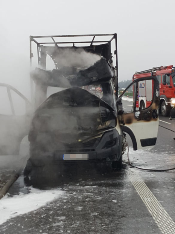 Pożar samochodu na obwodnicy Szczecinka