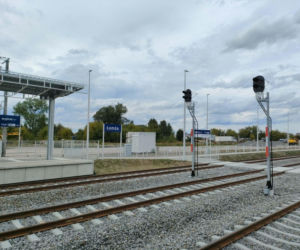 PKP Intercity do Łomży od czerwca 2027 roku. Sześć par pociągów dziennie do Warszawy