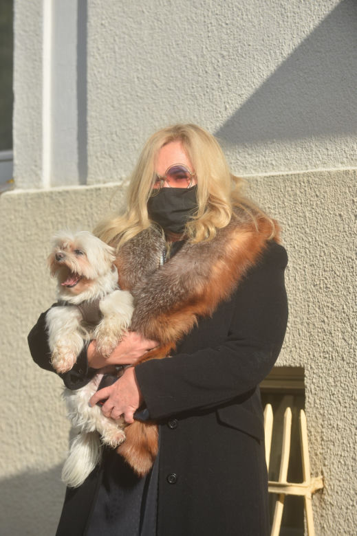 Joanna Kurowska pomaga potrzebującym