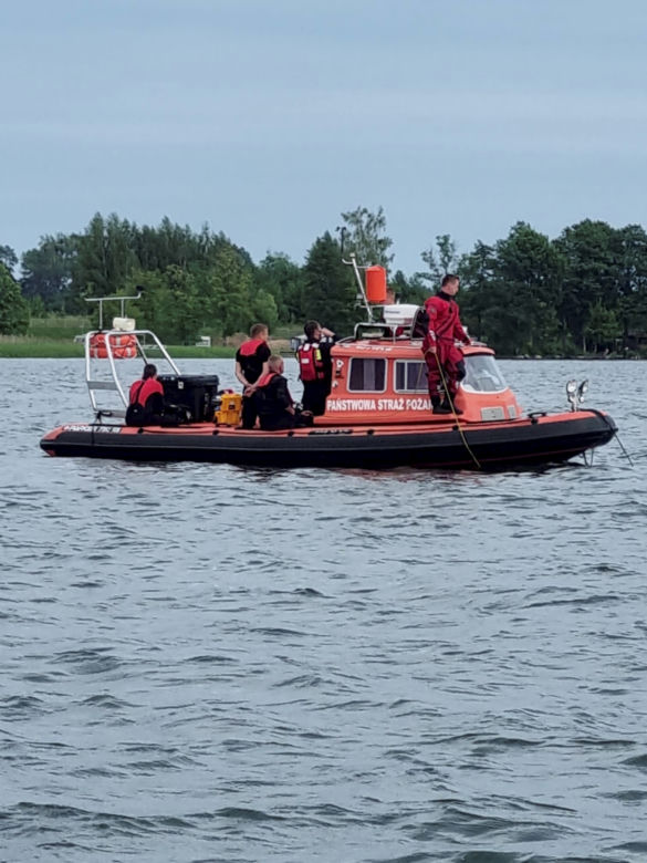  Śmiertelny wypadek na jeziorze Tałty. Dzieci bez kapoków, sternik bez uprawnień