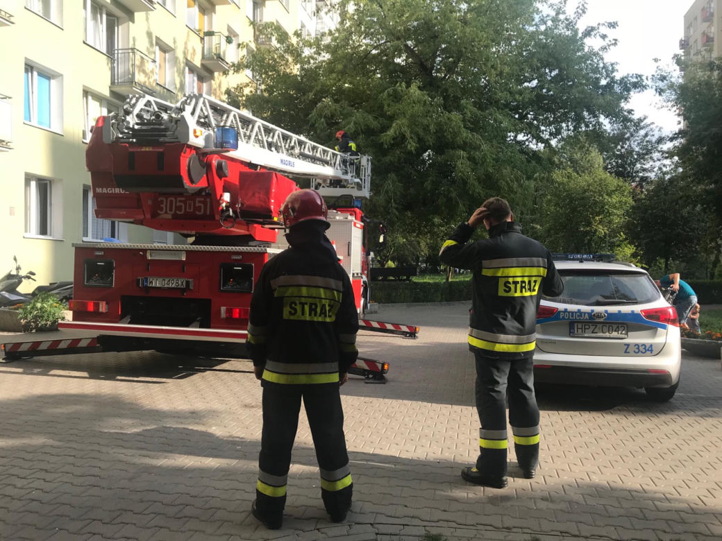 Brawurowa akcja strażaków na Pradze Południe
