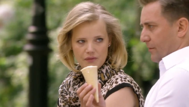 O mnie się nie martw odc. 7. Iga (Joanna Kulig), Ostrowski (Rafał Królikowski)