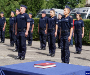 Nowi policjanci w szeregach warmińsko-mazurskiej policji [ZDJĘCIA]