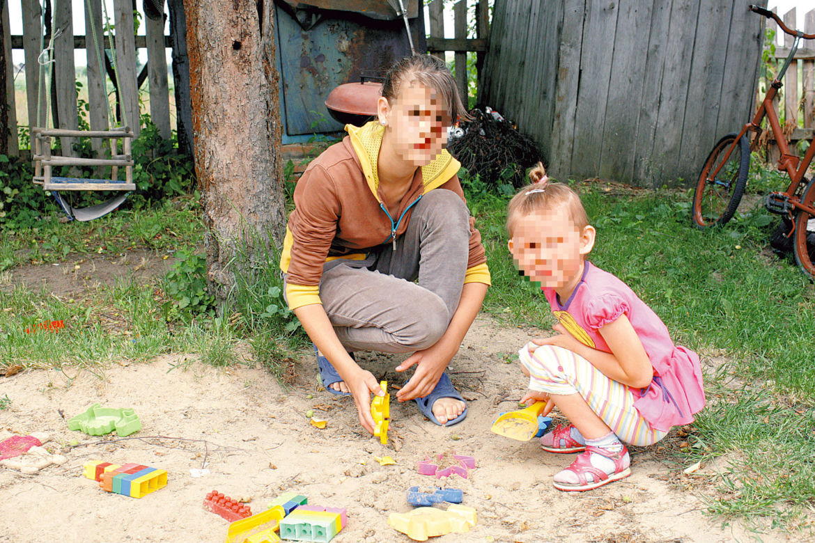 Wakacje spędzimy karmiąc świnie
