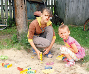 Wakacje spędzimy karmiąc świnie
