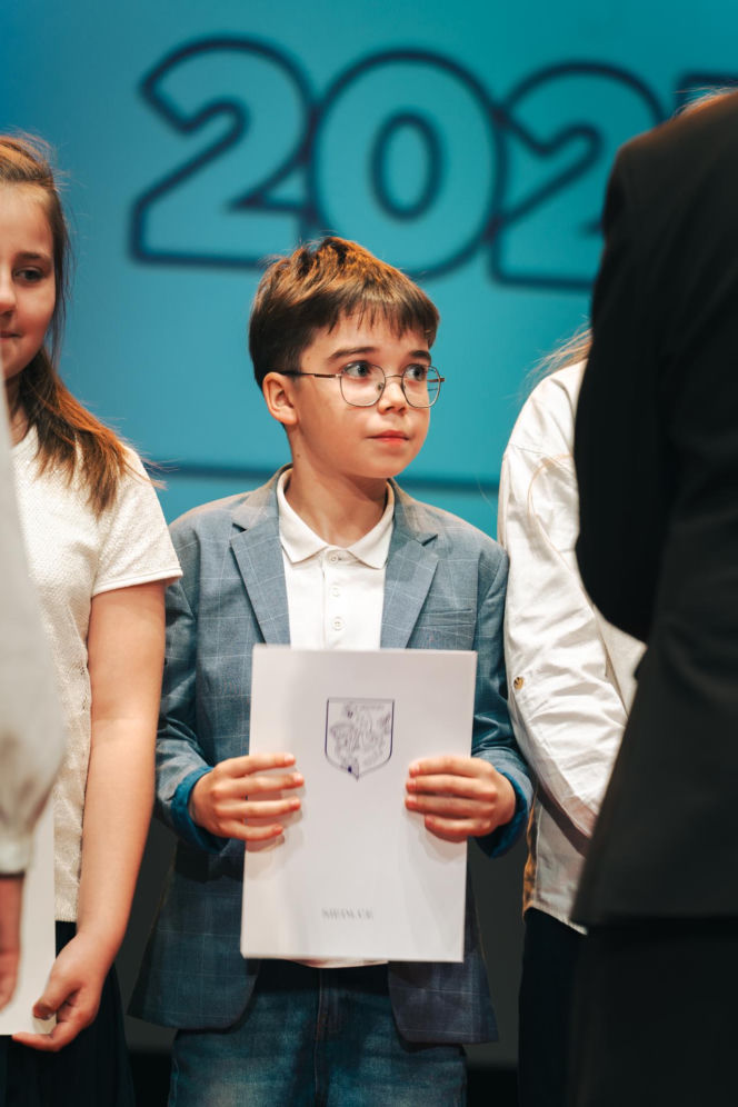Najzdolniejsi uczniowie odebrali stypendia Prezydenta Miasta Siedlce