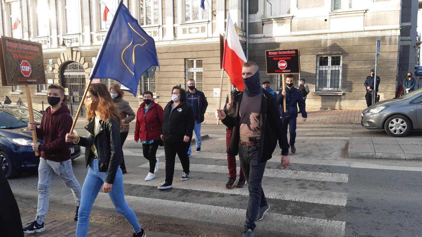 Stop podwyżkom za wodę! Uliczny protest mieszkańców Tarnowa