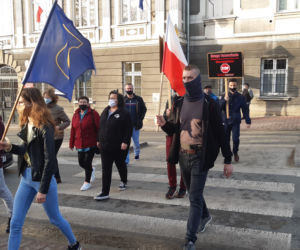 Stop podwyżkom za wodę! Uliczny protest mieszkańców Tarnowa