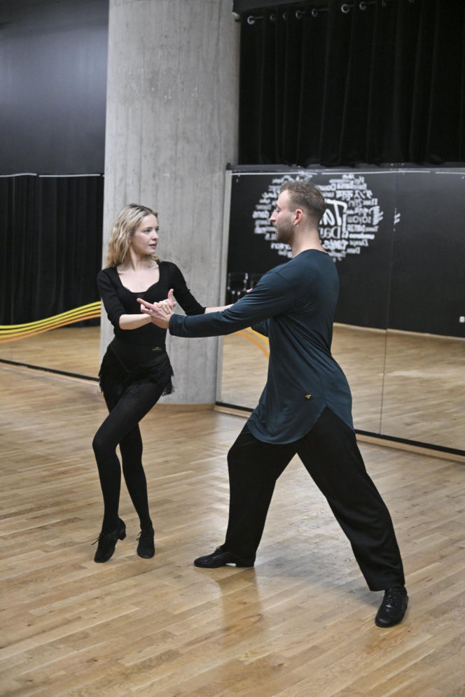 Kulesza uczy Gałązkę tańczyć