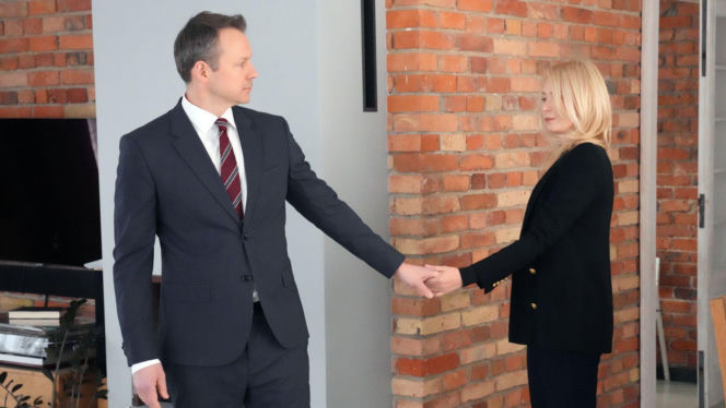 Barwy szczęścia odc. 3394. Karolina (Marta Dąbrowska), Bruno (Lesław Żurek)