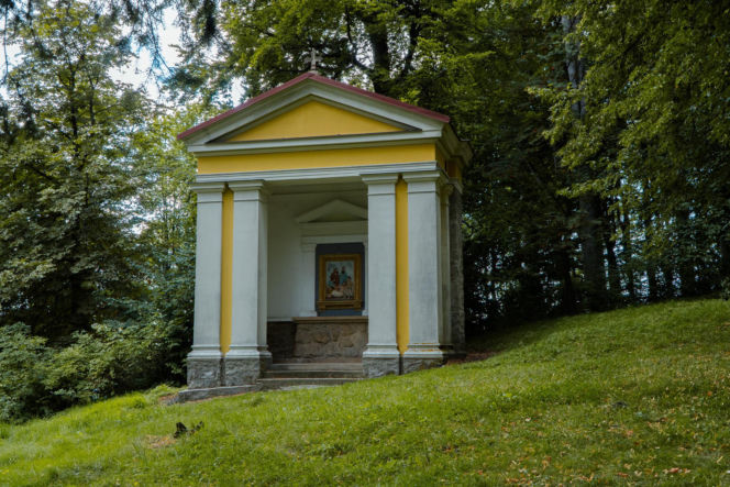 Stacje starej drogi krzyżowej