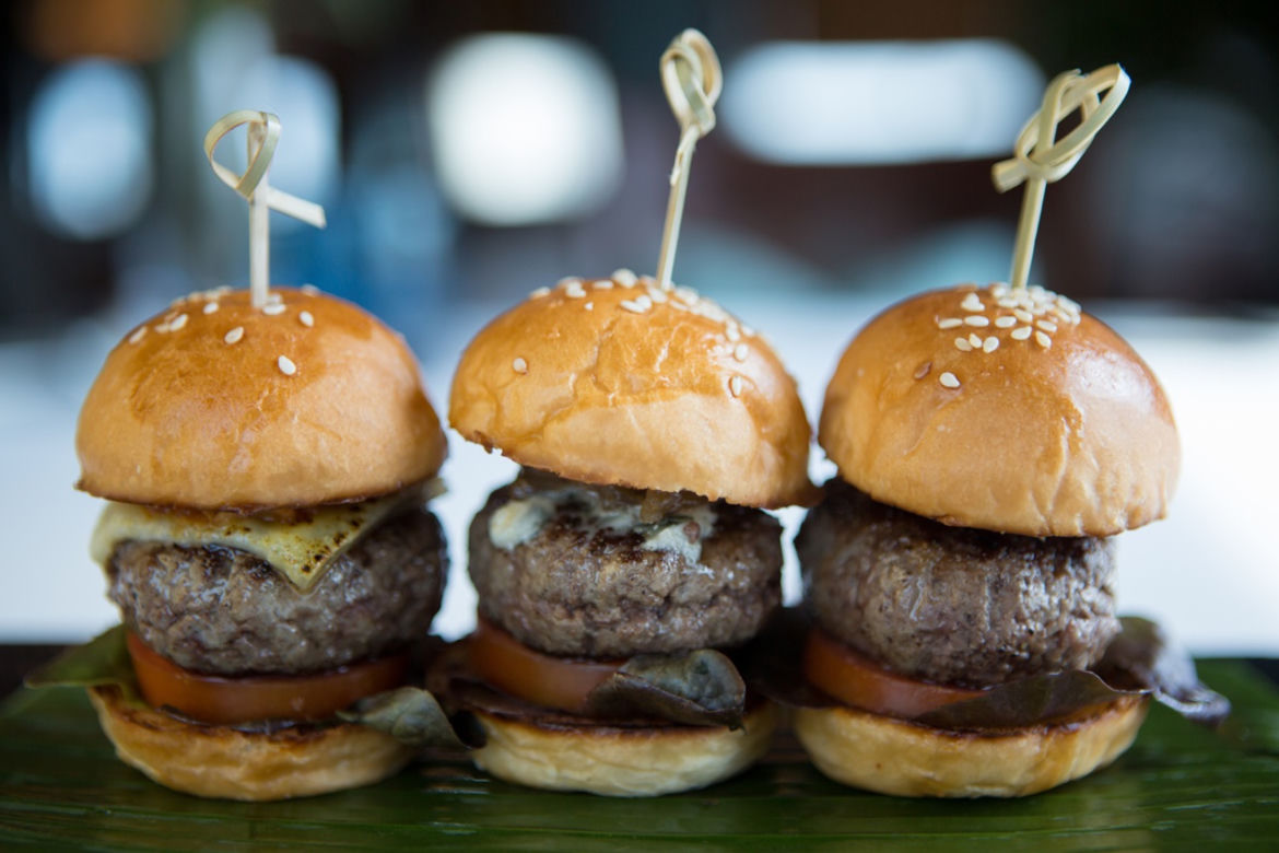Minihamburgery pomysłem na sylwestrowe menu