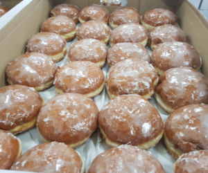 Tłusty czwartek w Olsztynie – Jak powstają pyszne pączki?