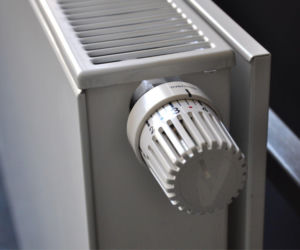 Koniec z ciepłem od sąsiada? Zmiany mają zakończyć pasożytnictwo cieplne