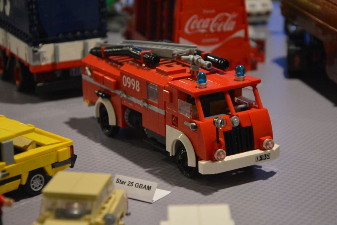 Pojazdy z klocków Lego