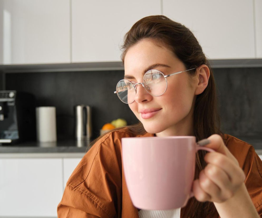 Nie musisz wydawać fortuny. Kolagen przygotujesz w domu! Pomoże na zmarszczki i stawy