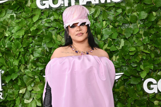 Rezydencja Rihanny ostrzelana przez kobietę! Piosenkarka w środku