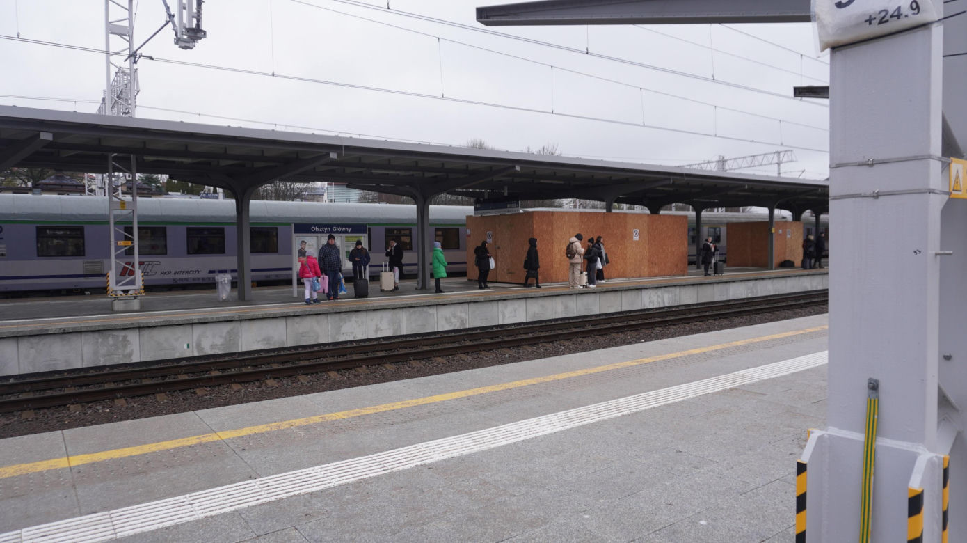 Postępują prace nad konstrukcją budynku Dworca Głównego w Olsztynie. Perony niemal na ukończeniu [ZDJĘCIA]
