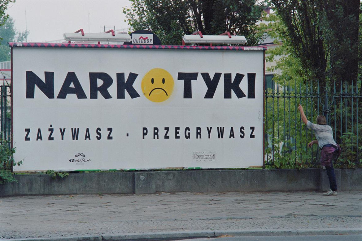 Duży czerwony krzyżyk, reportaż na temat wirusa HIV zrealizowany dla tygodnika "Polityka"