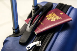 Paszporty szczepionkowe nie dla Polaków? Polska nie wzięła udziału w pilotażowym programie