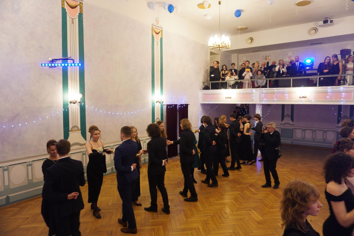 Studniówka 2024 w II LO w Poznaniu