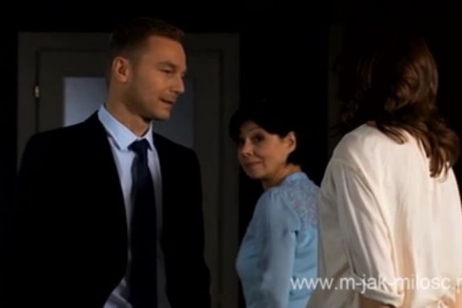 M jak miłość. Andrzej (Krystian Wieczorek), Sonia (Marta Król), Wanda (Maria Rybarczyk)