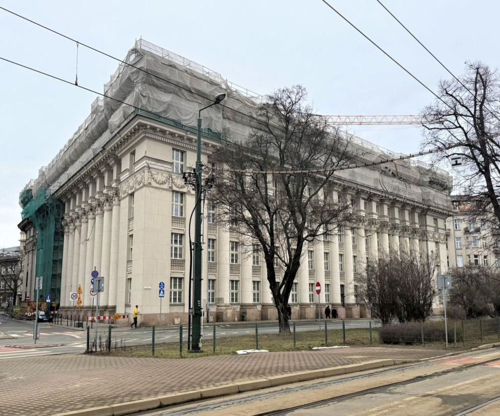 Dawny gmach Banku PKO przy Ulicy Wielopole, a przyszły hotel Mariott w Krakowie