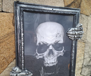 Oto najbardziej halloweenowy dom w Świętokrzyskiem!