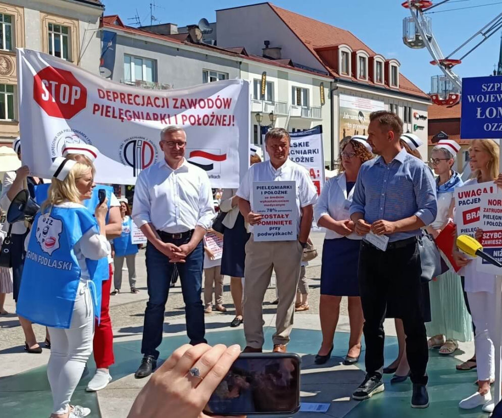 Pielęgniarki i położne z Białegostoku walczą o podwyżki