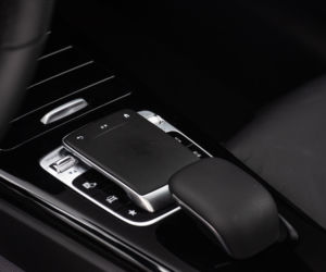 Mercedes-Benz CLA 220 4MATIC 7G-DCT
