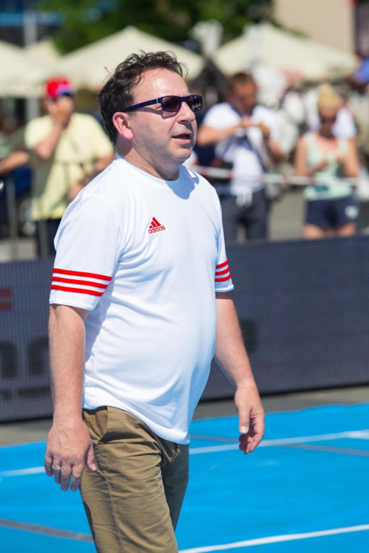 Zbigniew Zamachowski kiedyś i dziś. Tak przez lata zmieniał się głos Shreka i aktor z "Trzech kolorów"