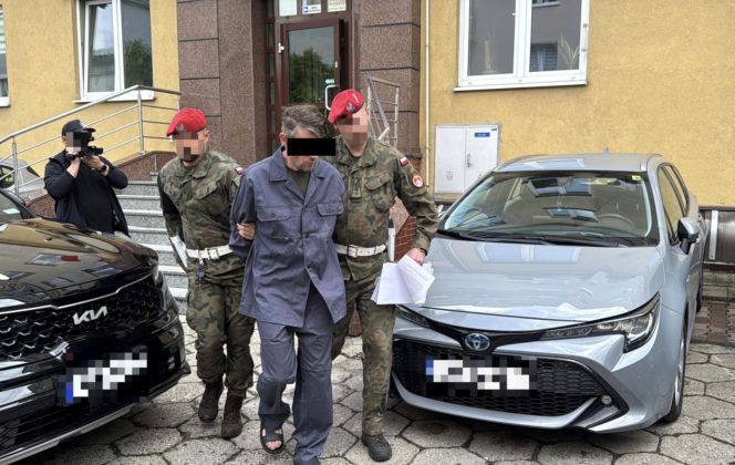 Tragedia w Podzamczu. Żołnierz WOT podpalił 25-letniego Kubę. "To było straszne." Wstrząsająca relacja świadka