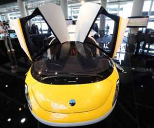 Latający samochód AeroMobil 4.0