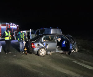 Groźny wypadek w Świnoujściu. Opel roztrzaskał się na policyjnym radiowozie