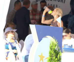 Lejdi Wałęsa na wyścigach konnych