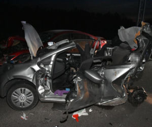 Tragiczny wypadek na S19. Dwie osoby nie żyją. Kierowca mazdy zatrzymany