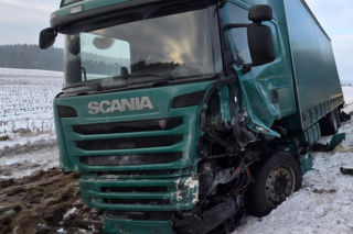 Tragiczny wypadek pod Chodzieżą. Nie żyje 43-letnia kobieta, dwoje dzieci w szpitalu!