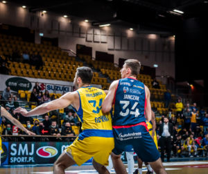 Asseco Arka Gdynia - Twarde Pierniki Toruń 90:101, zdjęcia z meczu Energa Basket Ligi