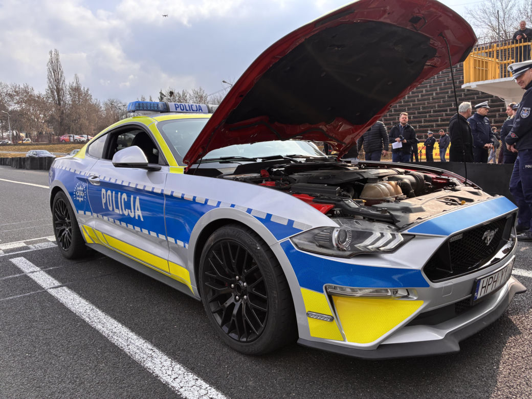 Ford Mustang w służbie radomskiej policji