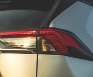 Toyota RAV4 Hybrid piąta generacja