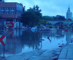 Ulewa nad miastem. Deszcz znowu zalał Białystok 21.08.2019