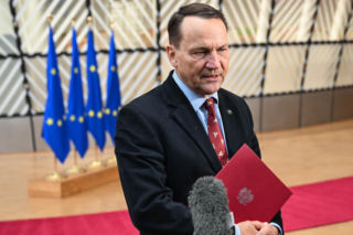 Sikorski o Noblu dla Trumpa. Jest jeden kluczowy warunek